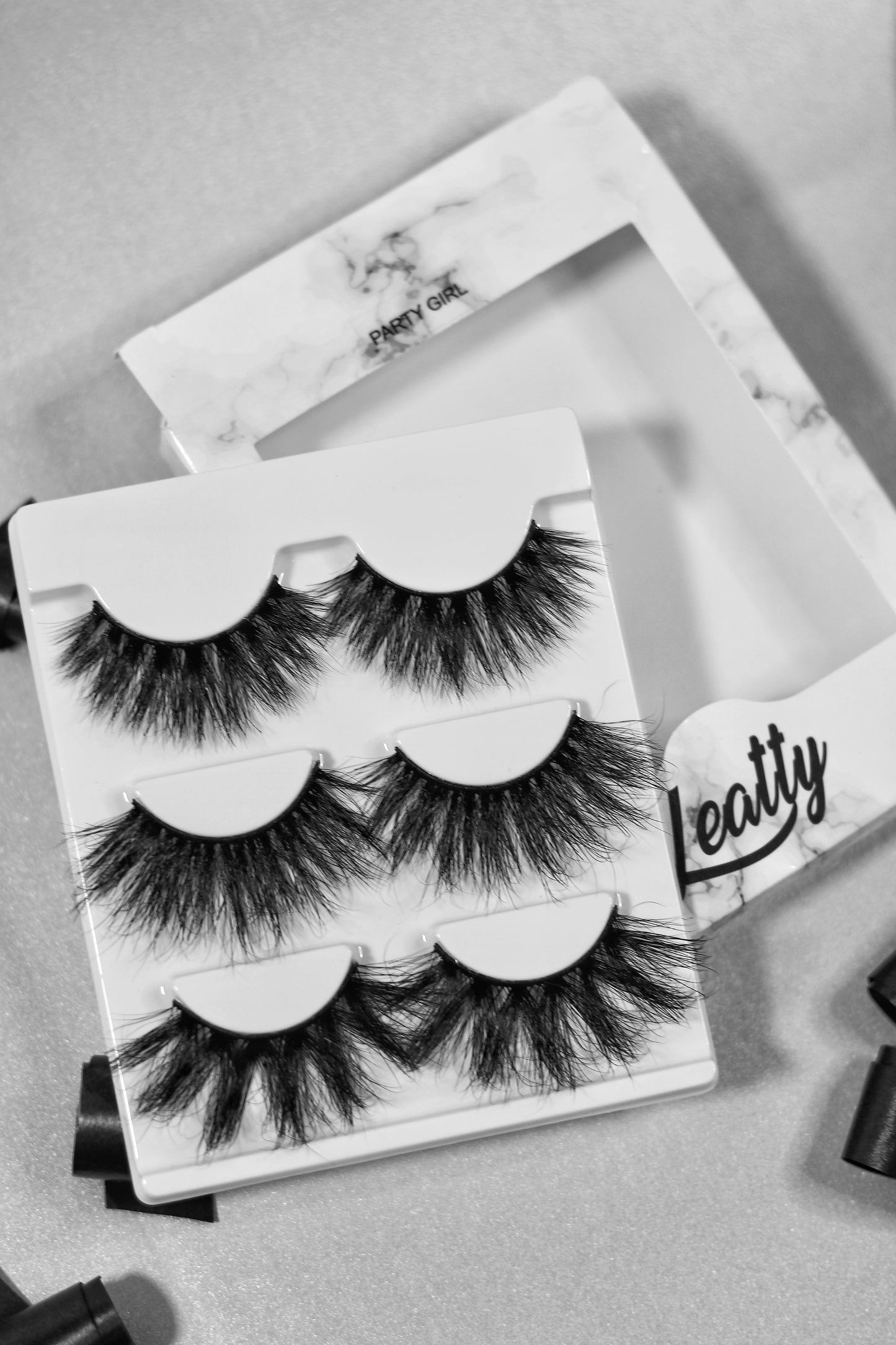 Unleash Your Bold Side with PARTY GIRL - Volume Mink Eyelashes